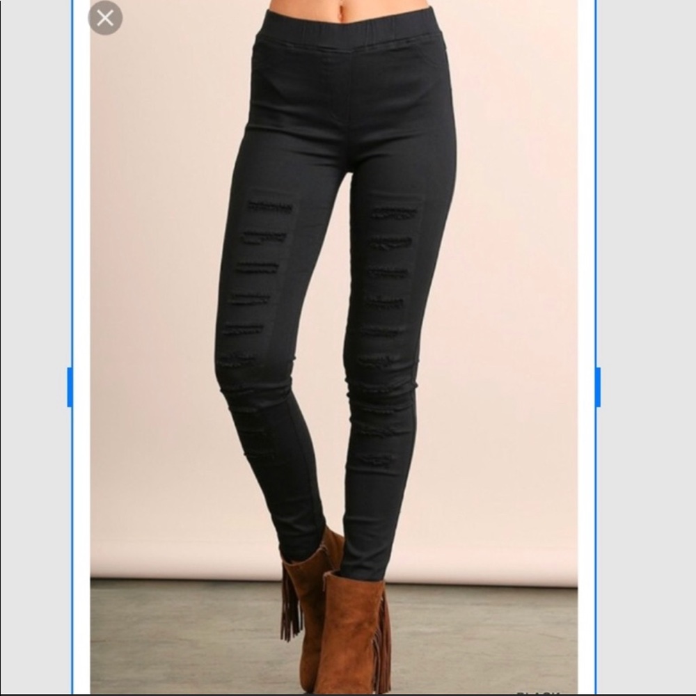 Distressed jeggings!